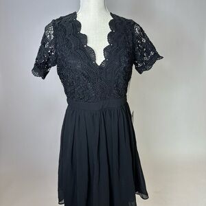 Lulu's Black Pleated Backless Midi Dress with Flutter Sleeves